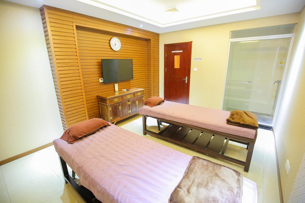 Xin Jue Jiayi Hotel Airport And International Resort Shanghai Exteriör bild